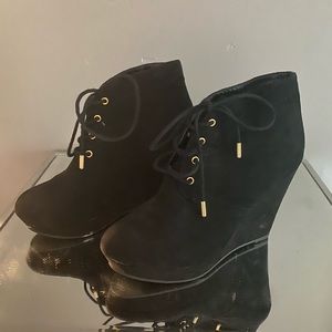 Forever 21 black wedge heels
